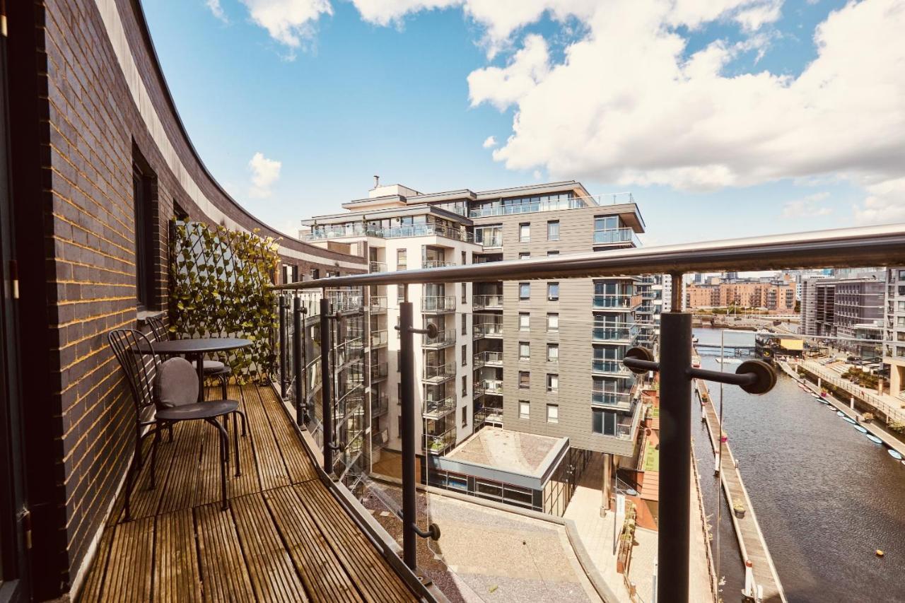 Deluxe River Canal View & Free Secure Parking! ليدز المظهر الخارجي الصورة