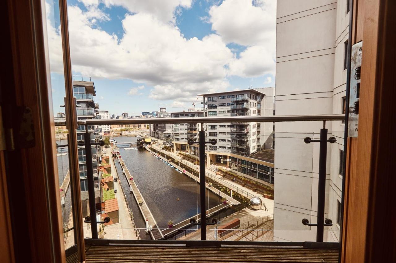 Deluxe River Canal View & Free Secure Parking! ليدز المظهر الخارجي الصورة